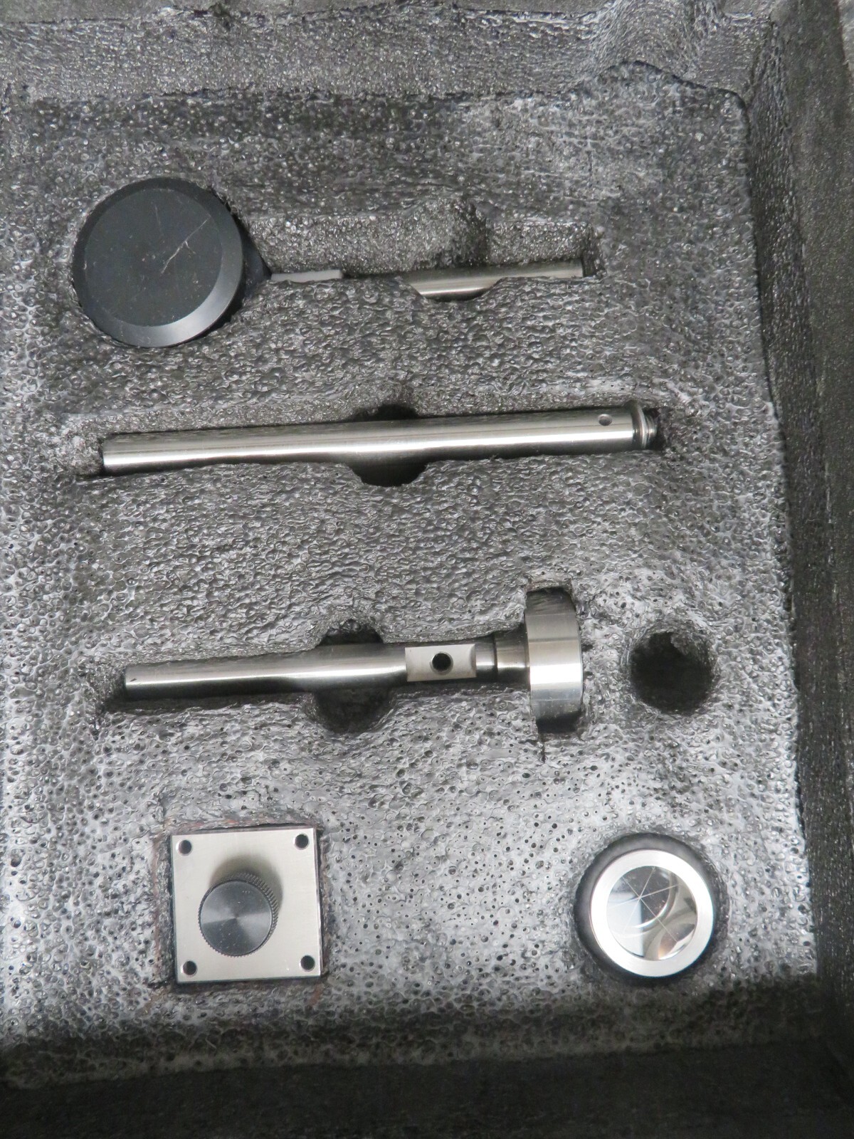 API 5-D Laser Measurement System w/ optics, manuals, cords - PA40