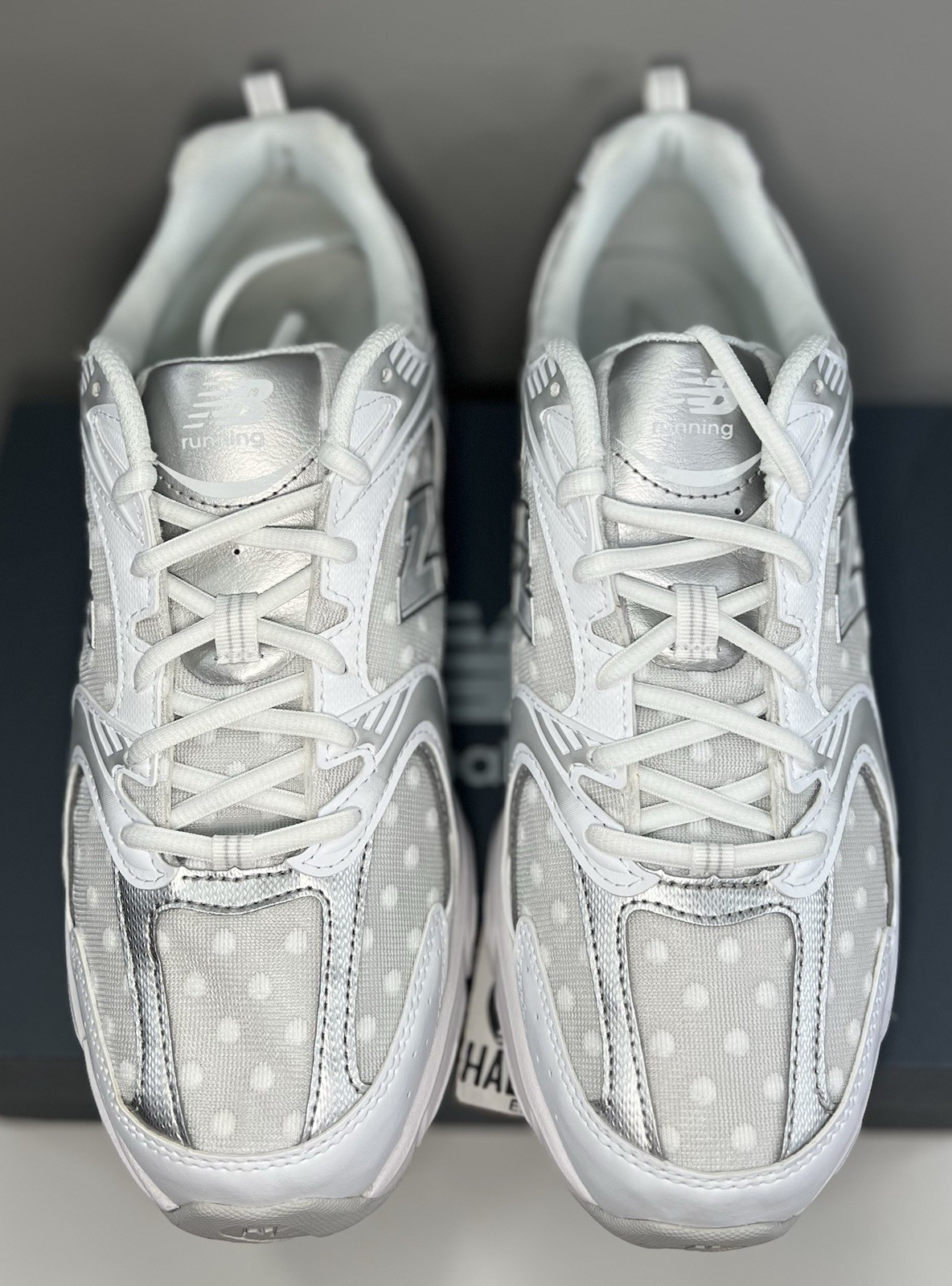 New Balance 530 'White/Polka Dots' | Women Sizes 5.5 - 12.5 | U530HFW