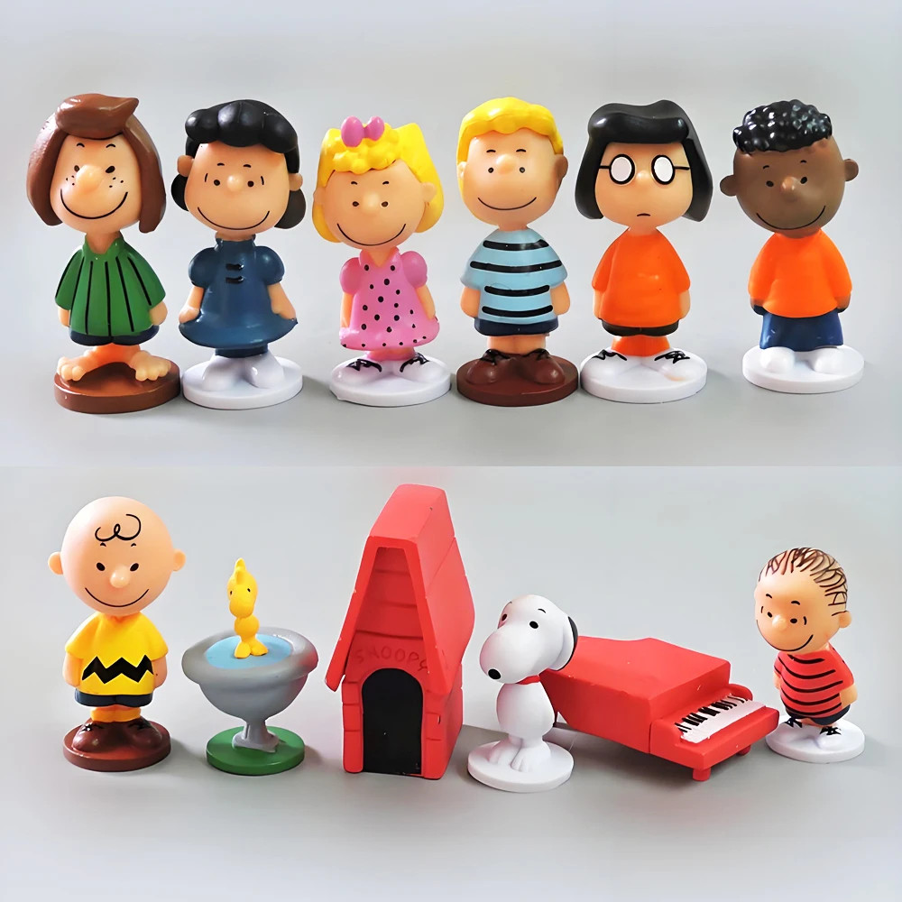 12pcs Cartoon Peanuts Snoopy Charlie Sally Woodstock Kawaii Anime Mini Figure Mo