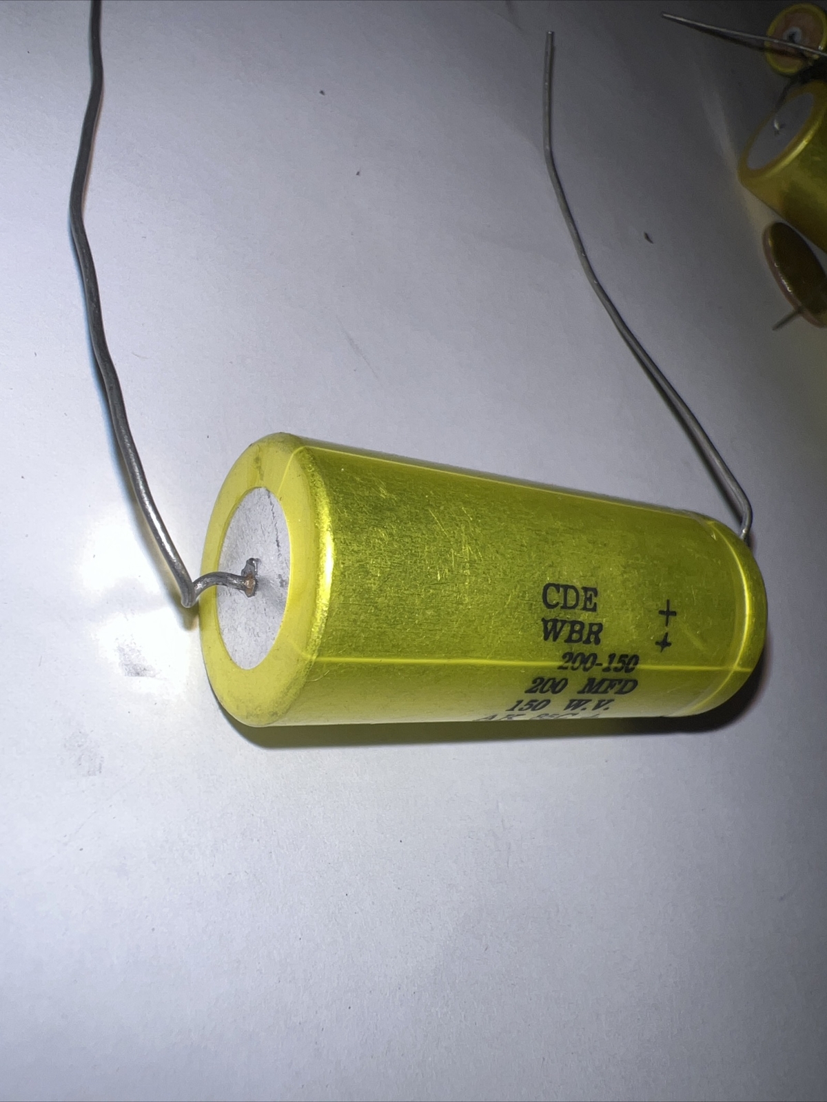 Electrolytic Capacitor 150 VDC 200 MFD 85°C ￼￼Axial Cornell CDE WBR .