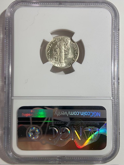 1939 D Silver Dime 10C - NGC MS 64 - Remarkable Luster!