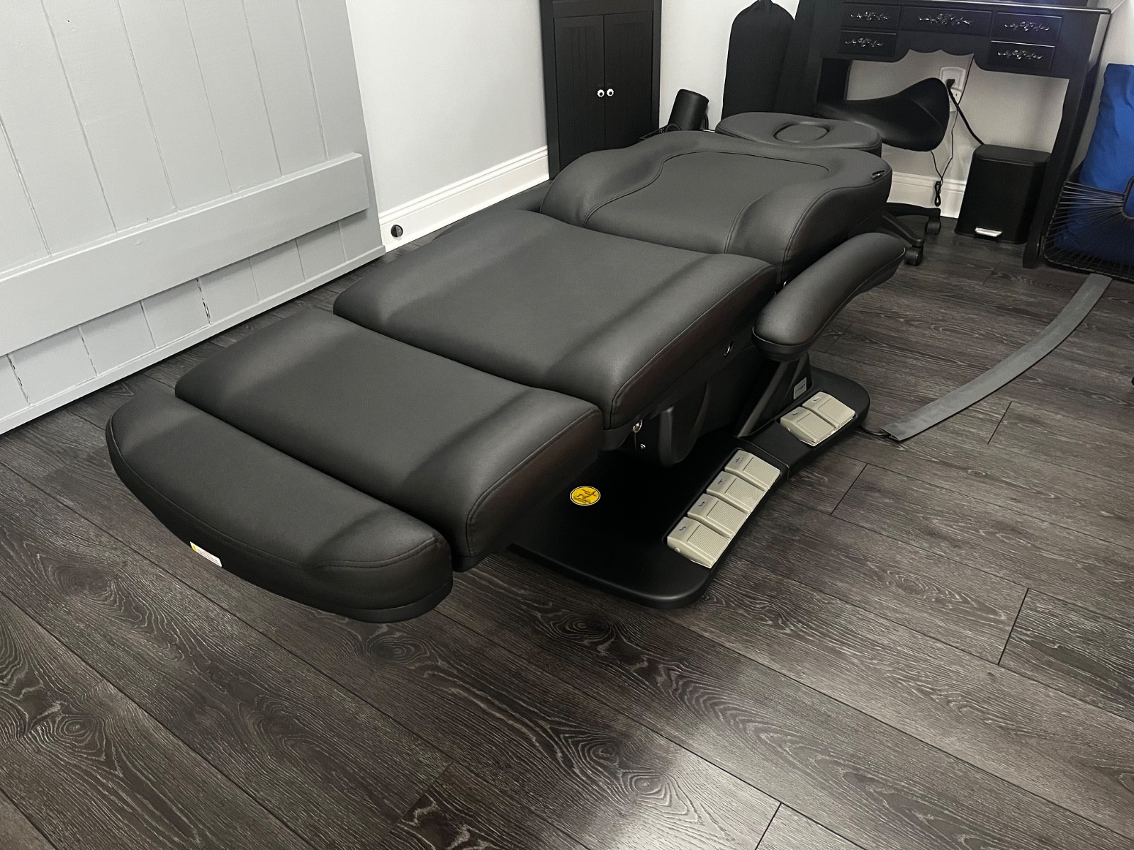 SkinAct HILUX ELECTRIC TREATMENT TABLE
