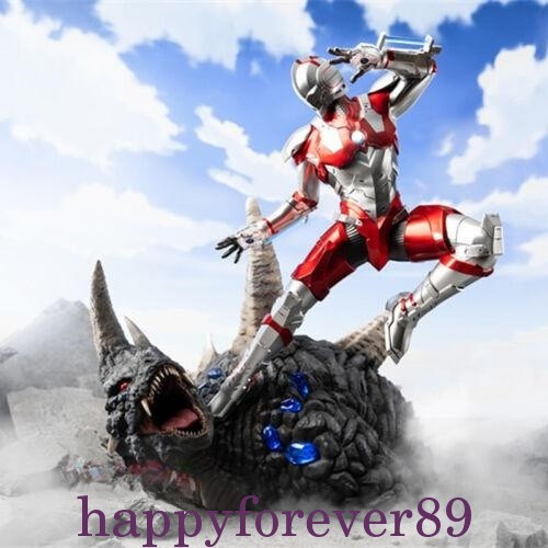 Purearts Ultraman VS Black King Resin Model Paintned In Box In Stock 1/4 Scale