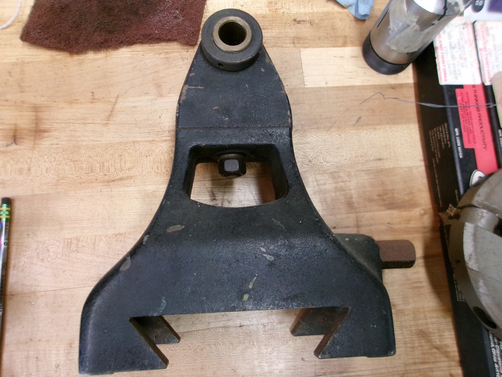 BRIDGEPORT RIGHT ANGLE HEAD OUTBOARD SUPPORT