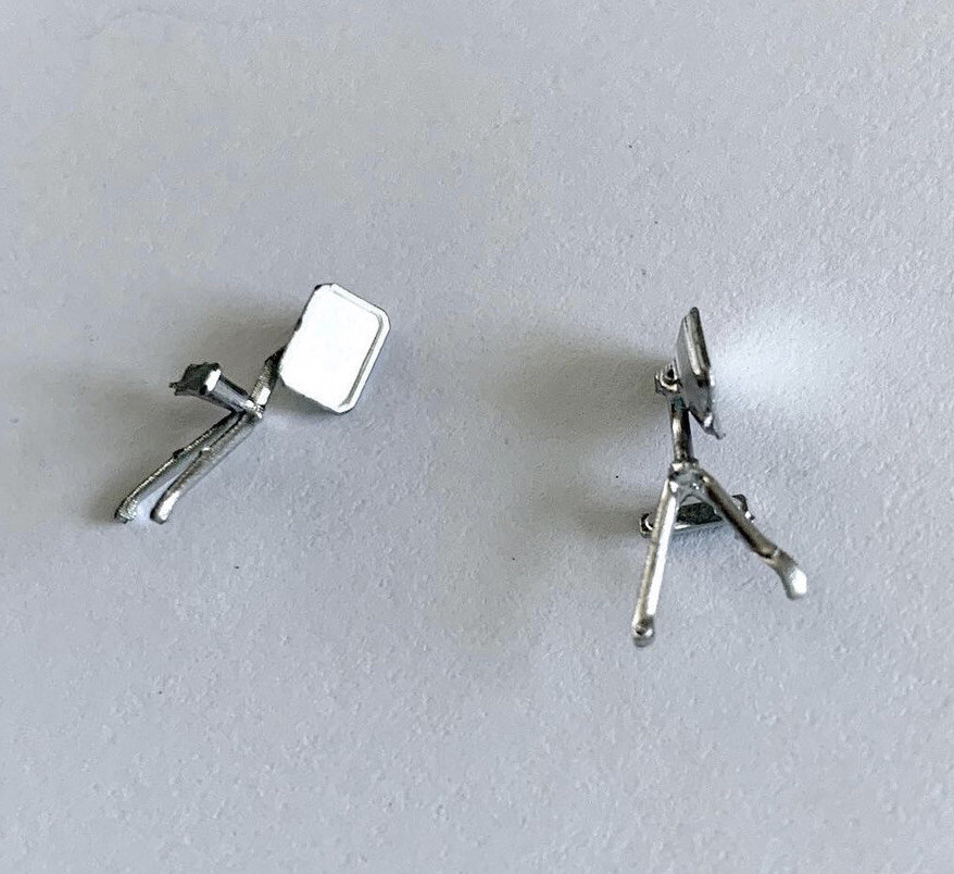 1:64 Old School Chrome Side Mirrors