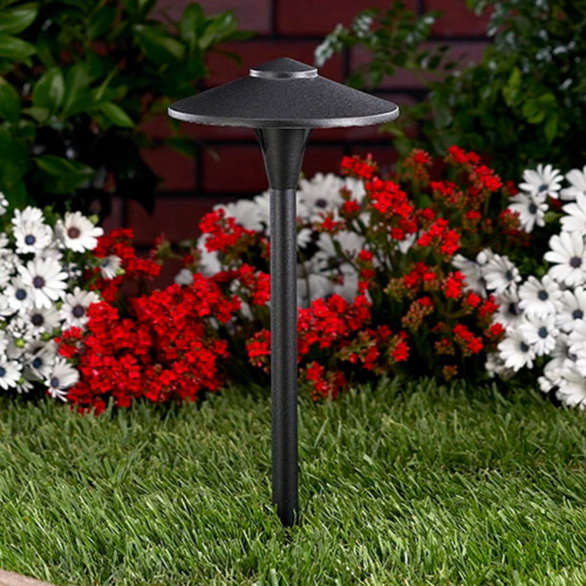 Vista PR-4704 Path Light Aluminum Black Finish 2.5W 2950K LED