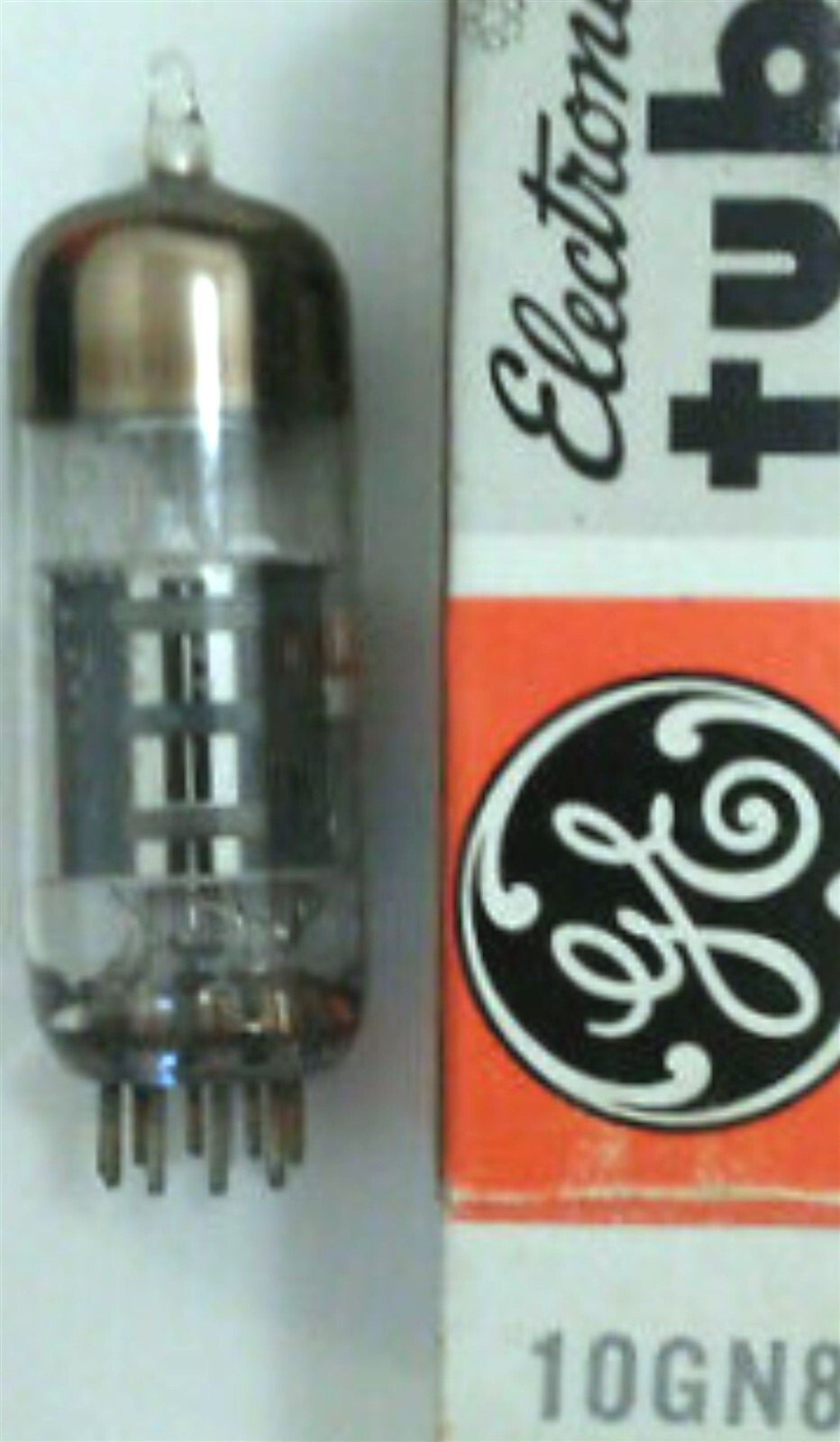 10GN8 TUBE GE TESTED & BOXED VINTAGE SURPLUS