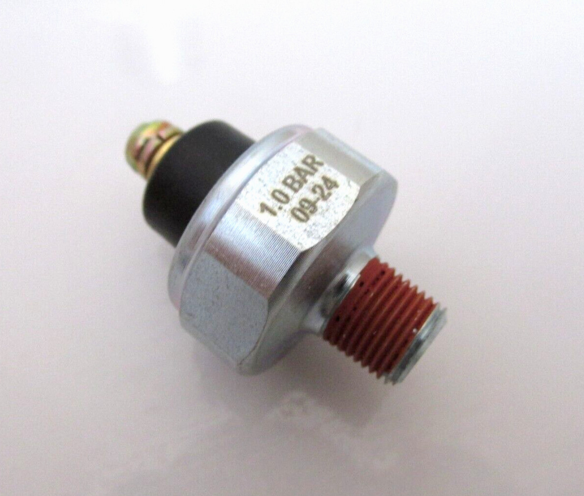 Oil Sender Switch 6969775 6652576 Bobcat S70 220 313 320 E25 E26 1600 2200 2300