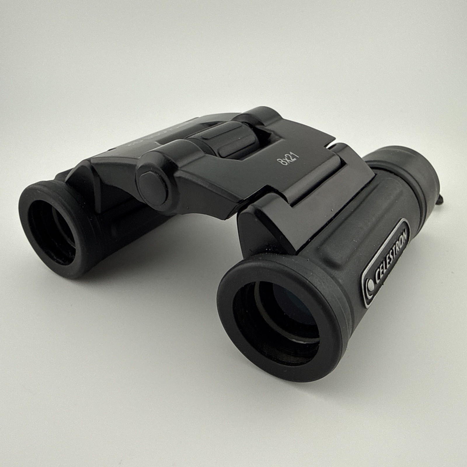 Celestron Upclose G2 8x Magnification 8×21mm Water Resistant Hiking Binoculars