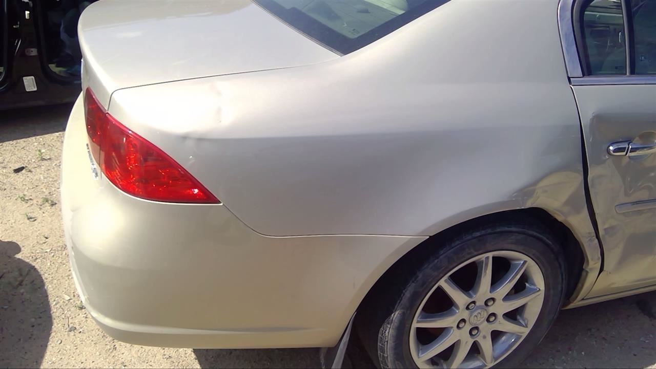 Audio Equipment Radio AM-FM-CD-MP3 Opt US8 Fits 06 LUCERNE 931515