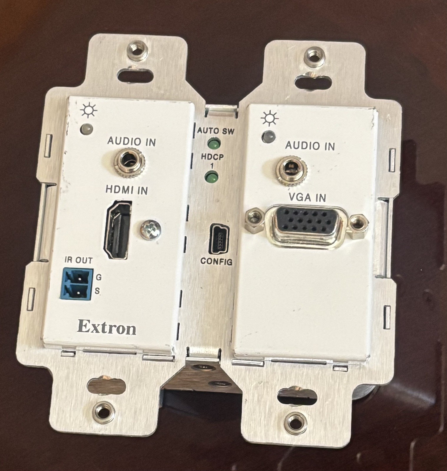 Extron wallplate DTP T UWP 232 D Two Input Transmitter