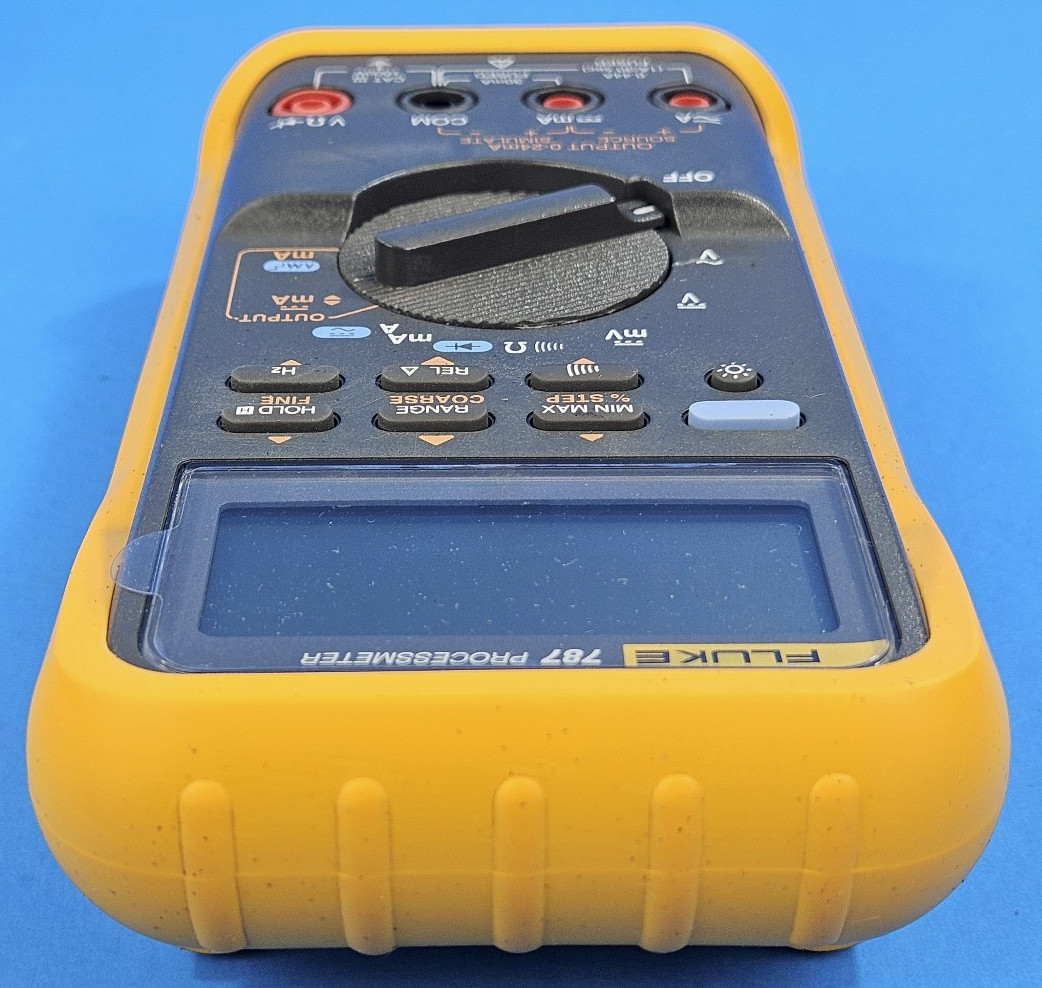 Fluke 787 ProcessMeter Calibrator Meter Multimeter