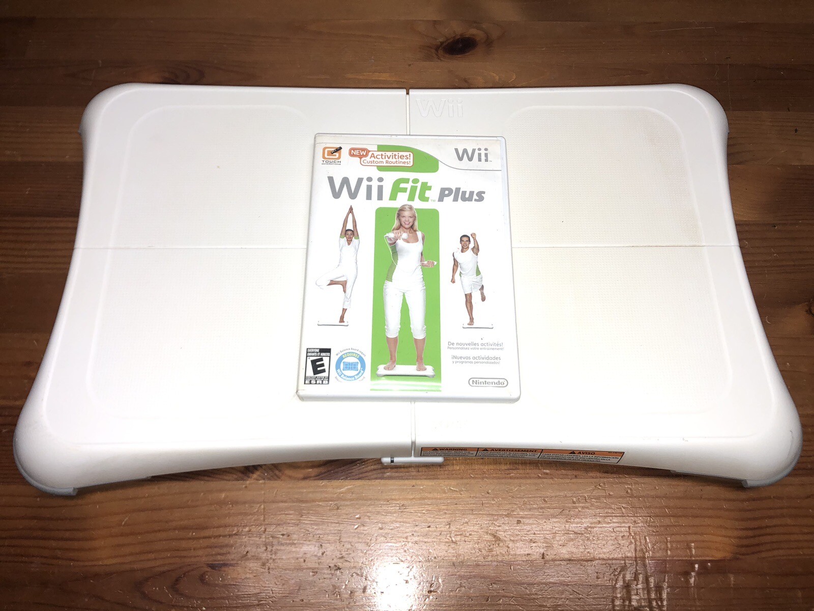 Nintendo Wii Fit Balance Board With Wii Fit Game Bundle Set