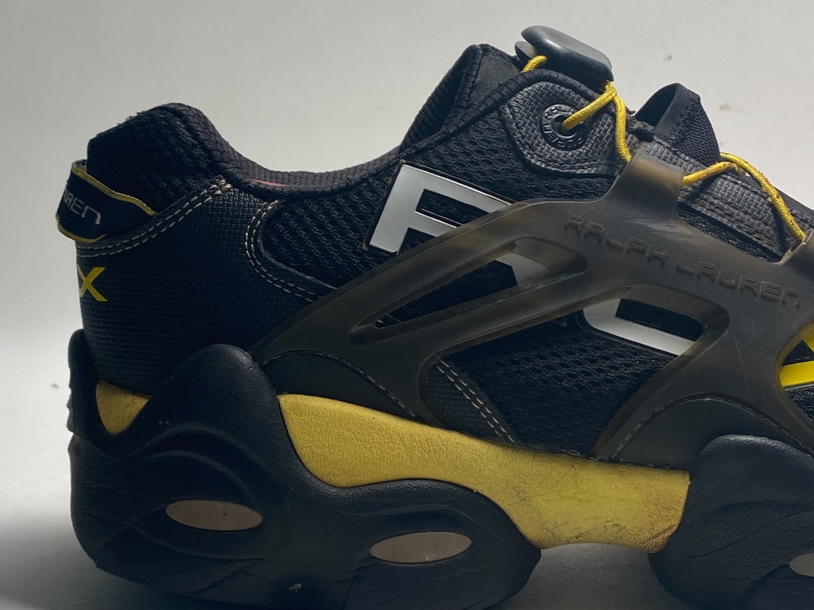 Y2K Ralph Lauren RLX Xtreme Men's Size US 9D Athletic Sport Shoes Black Yellow