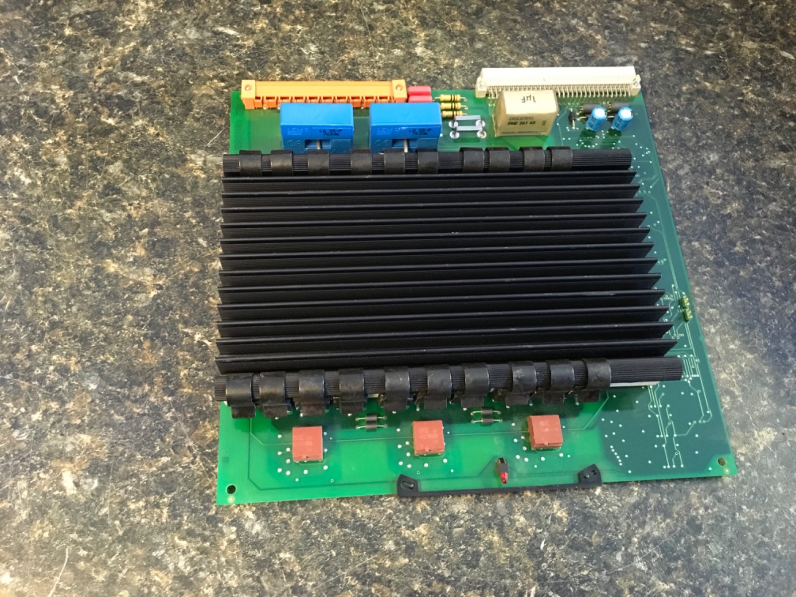 ABB DSQC 266G Servo Drive Unit 3HAB 8801-1/2  (KB)