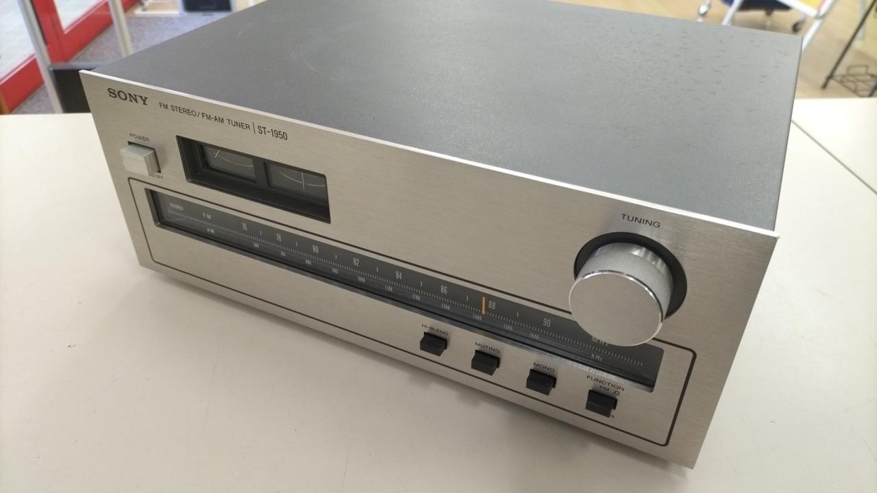 Sony ST-1950 AM/FM Stereo Tuner - Used, Tested Working, Japan 100V