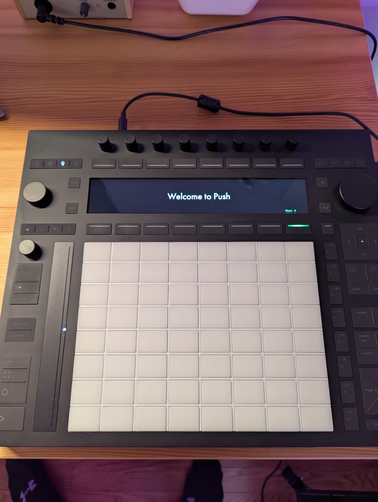 Ableton Push 3 Standalone – Mint Condition (Original Box & Accessories)