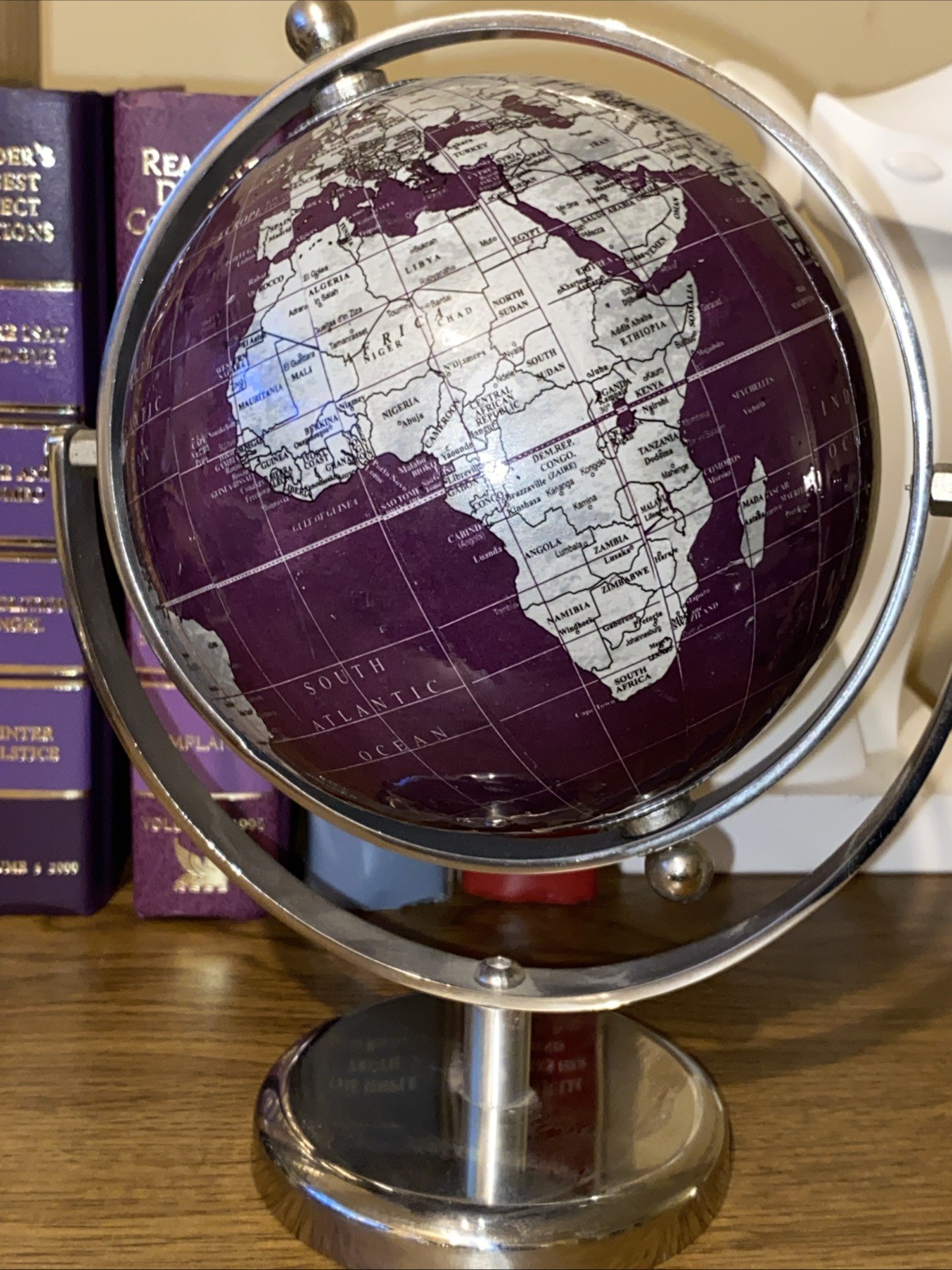 Desk Top Elegant Purple And Gray 8.5” Globe