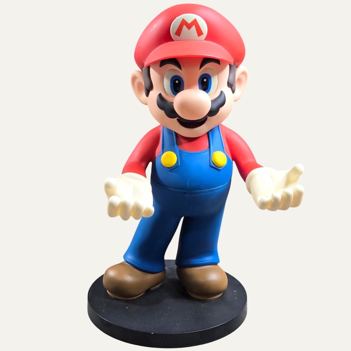 First 4 Figures Nintendo Super Mario 2011 3DS DS Holder Figu Figure