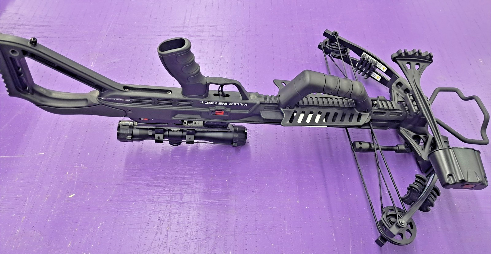 Killer Instinct 2000c Crossbow Kit W/Scope/ Hard Case