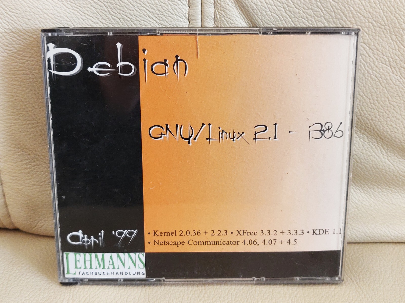 Vintage Debian GNU Linux 2.1 i386 - April 1999 - Retro Software 5 Discs