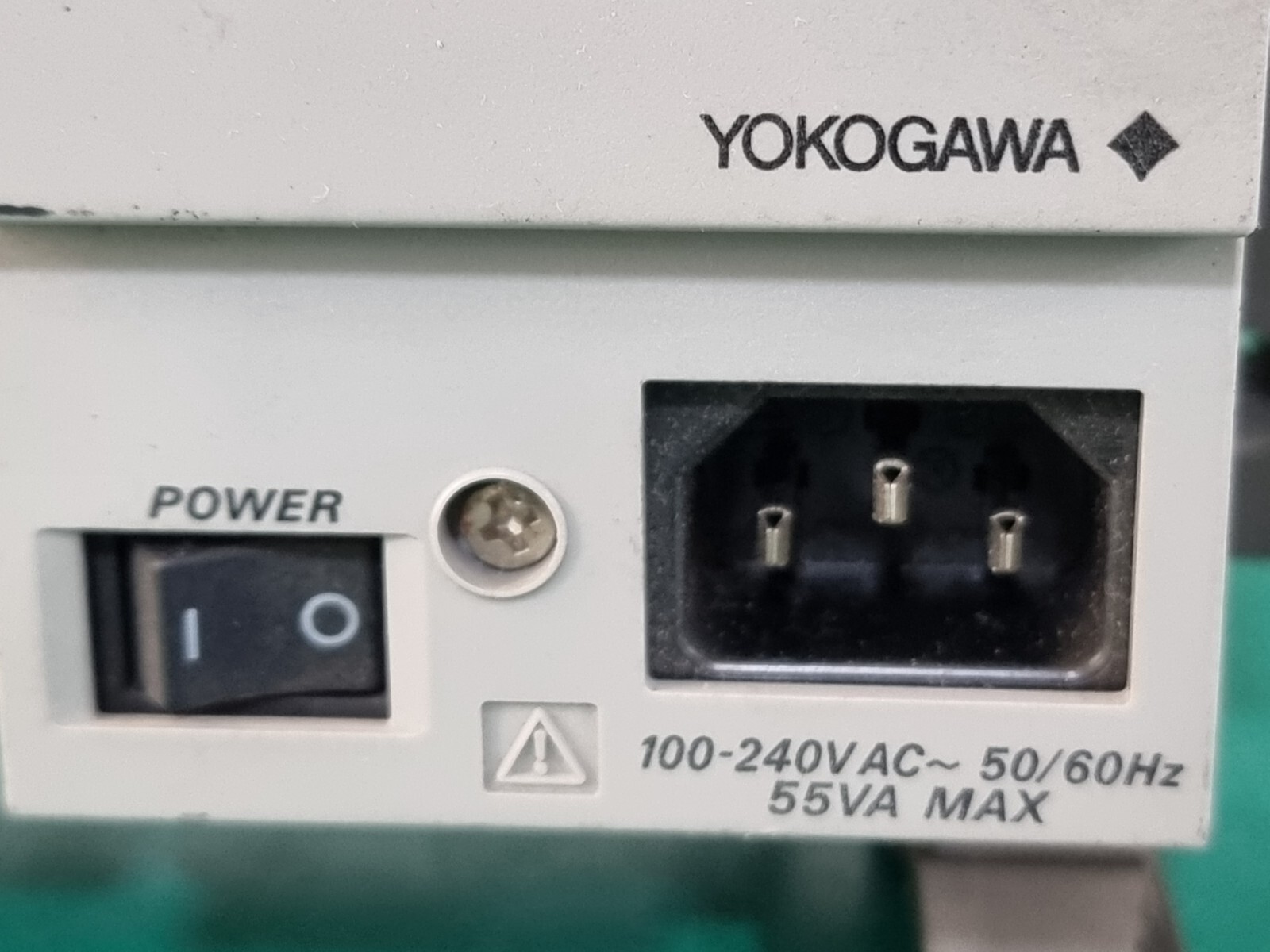 YOKOGAWA DA100 Data Acquisition Unit DA100-23-1F + DT300-41 ETHERNET Ethernet