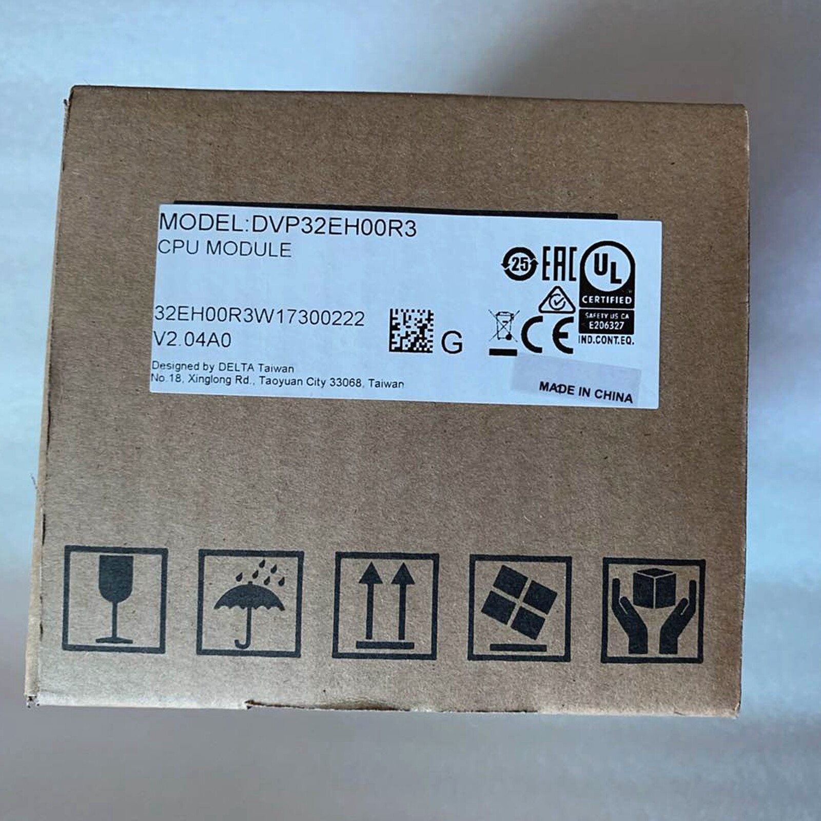 NEW DELTA DVP32EH00R3 AC MOTOR DRIVE INVERTER PLC PROGRAMMABLE CONTROLLER