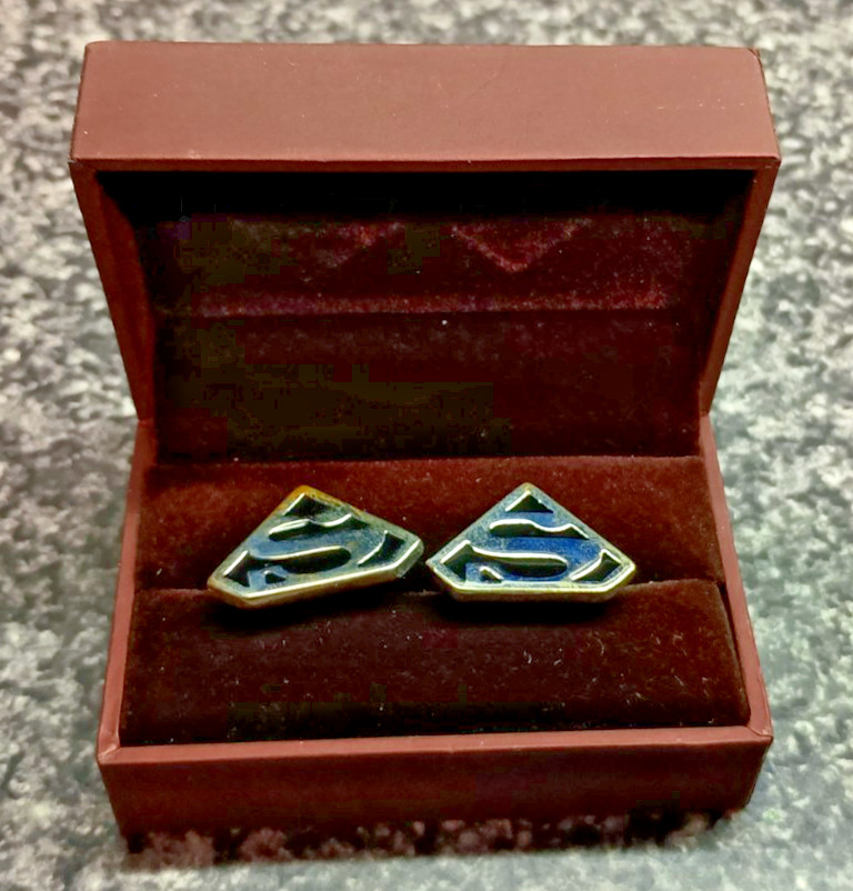 Zealmer Superman Logo Silvertone Cufflinks Boxed