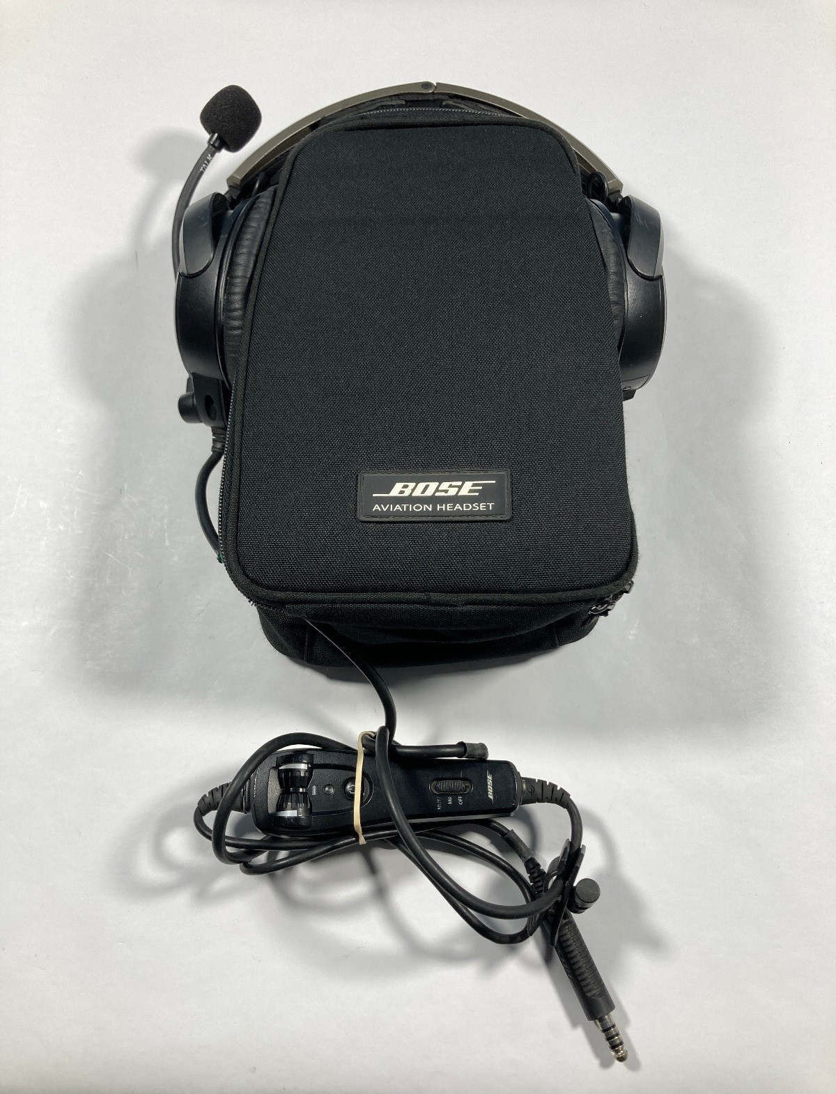 Bose A20 Aviation Headset w/Helicopter u174 Plug and Soft Case- Used Cond. READ