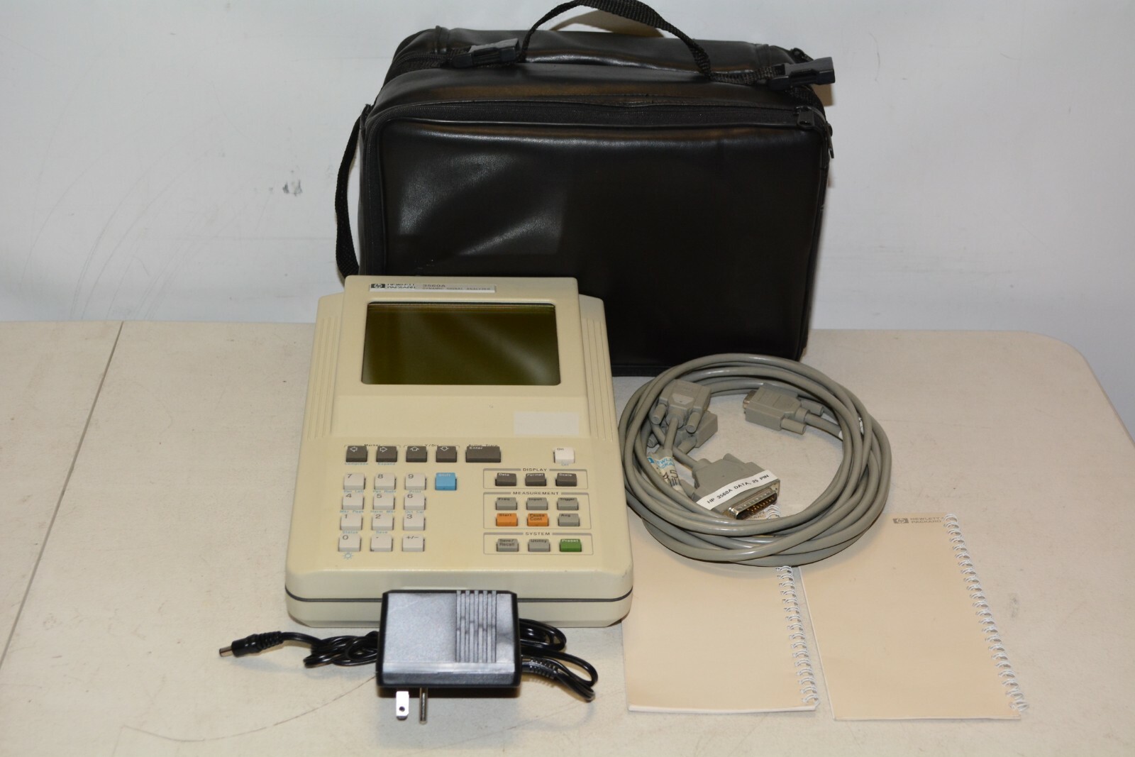 HP 3560A Handheld FFT Vibration Acoustic Spectrum Dynamic Analyzer
