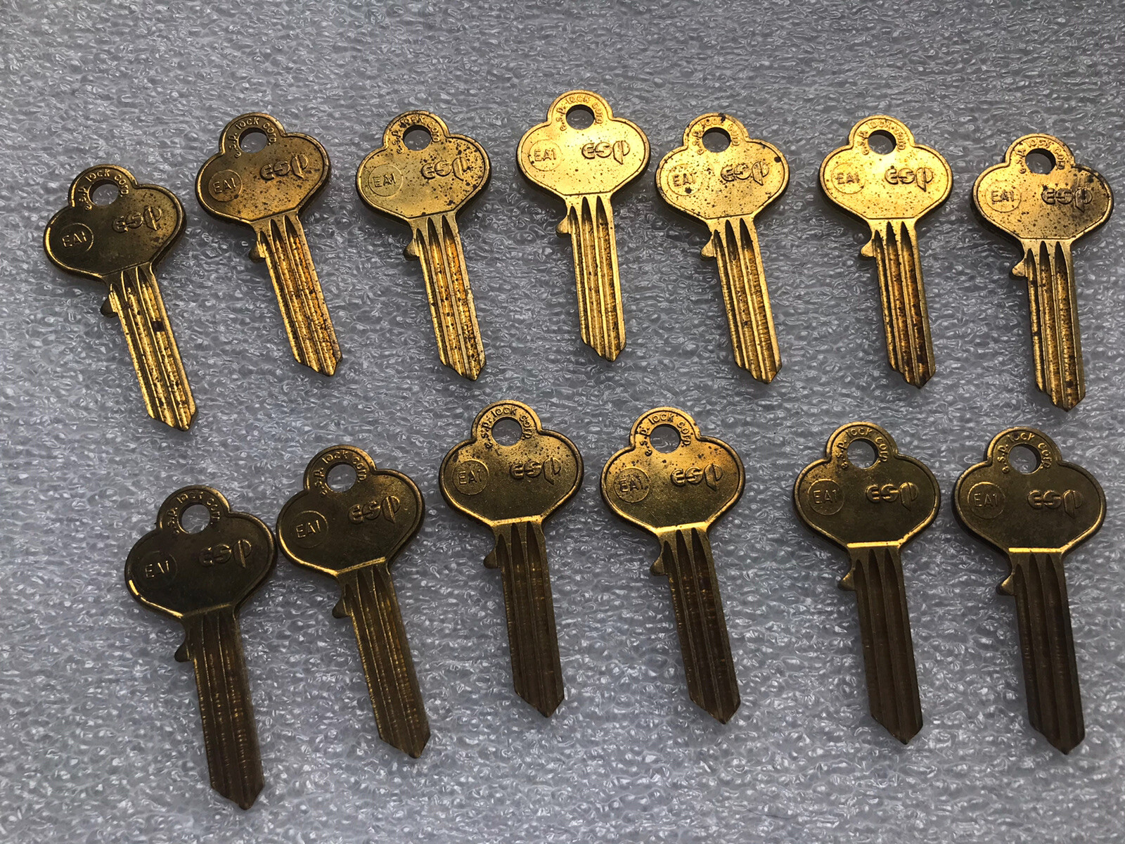 EA-1 Brass key blanks EA1 locksmith 13 KEYS [T]