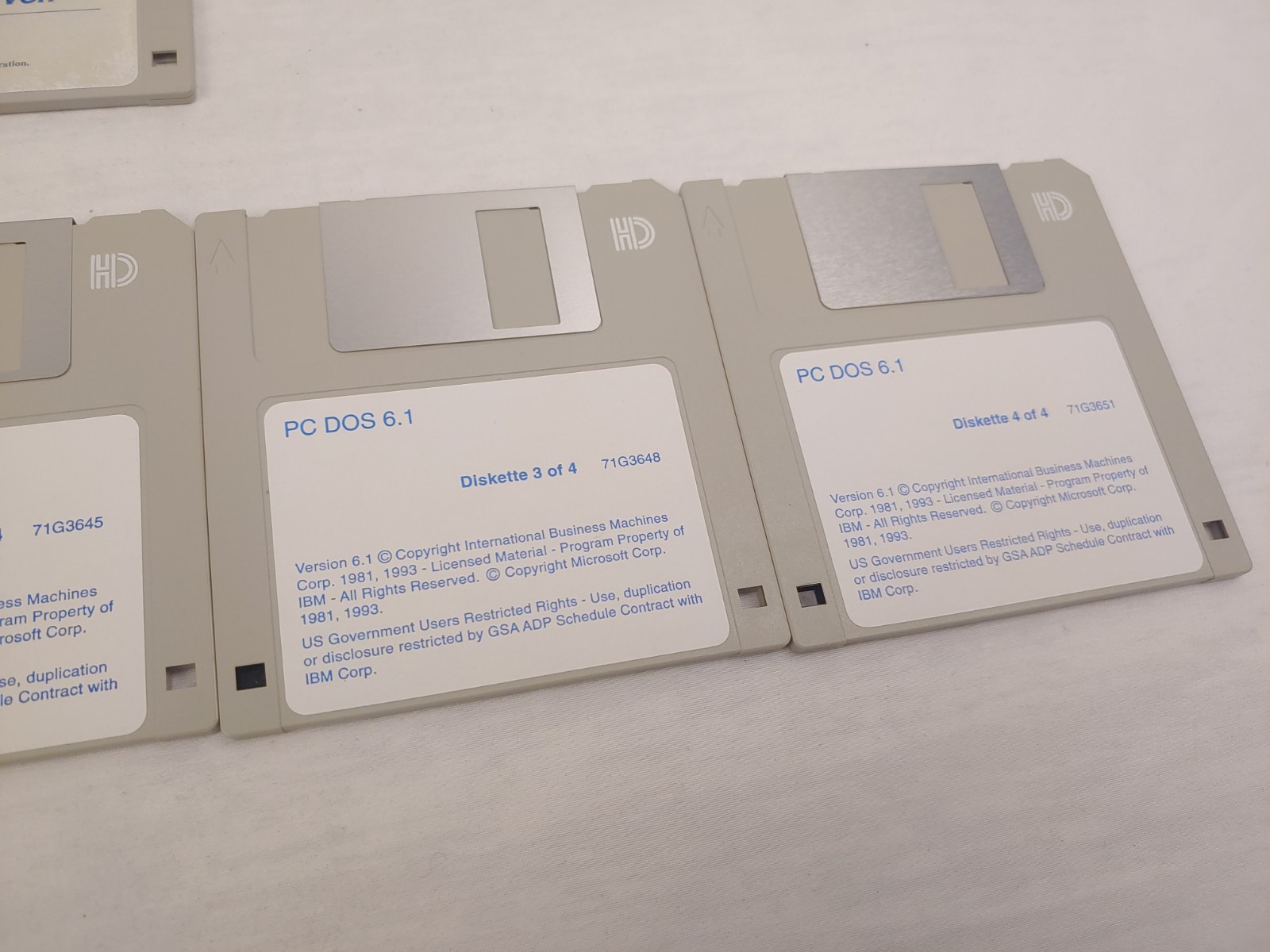 IBM branded Microsoft Windows 3.1 & PC DOS 6.1 Floppy Discs 3.5" OEM