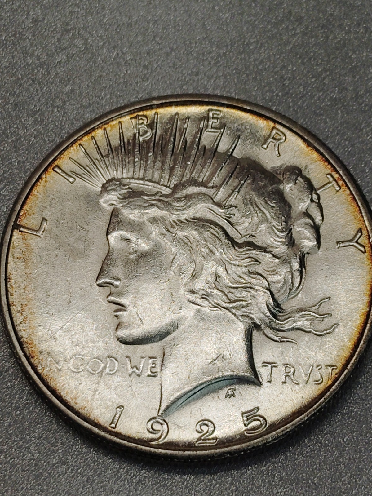 1925-S Peace Dollar Natural Rim Toning KEY DATE 1.6m Minted!