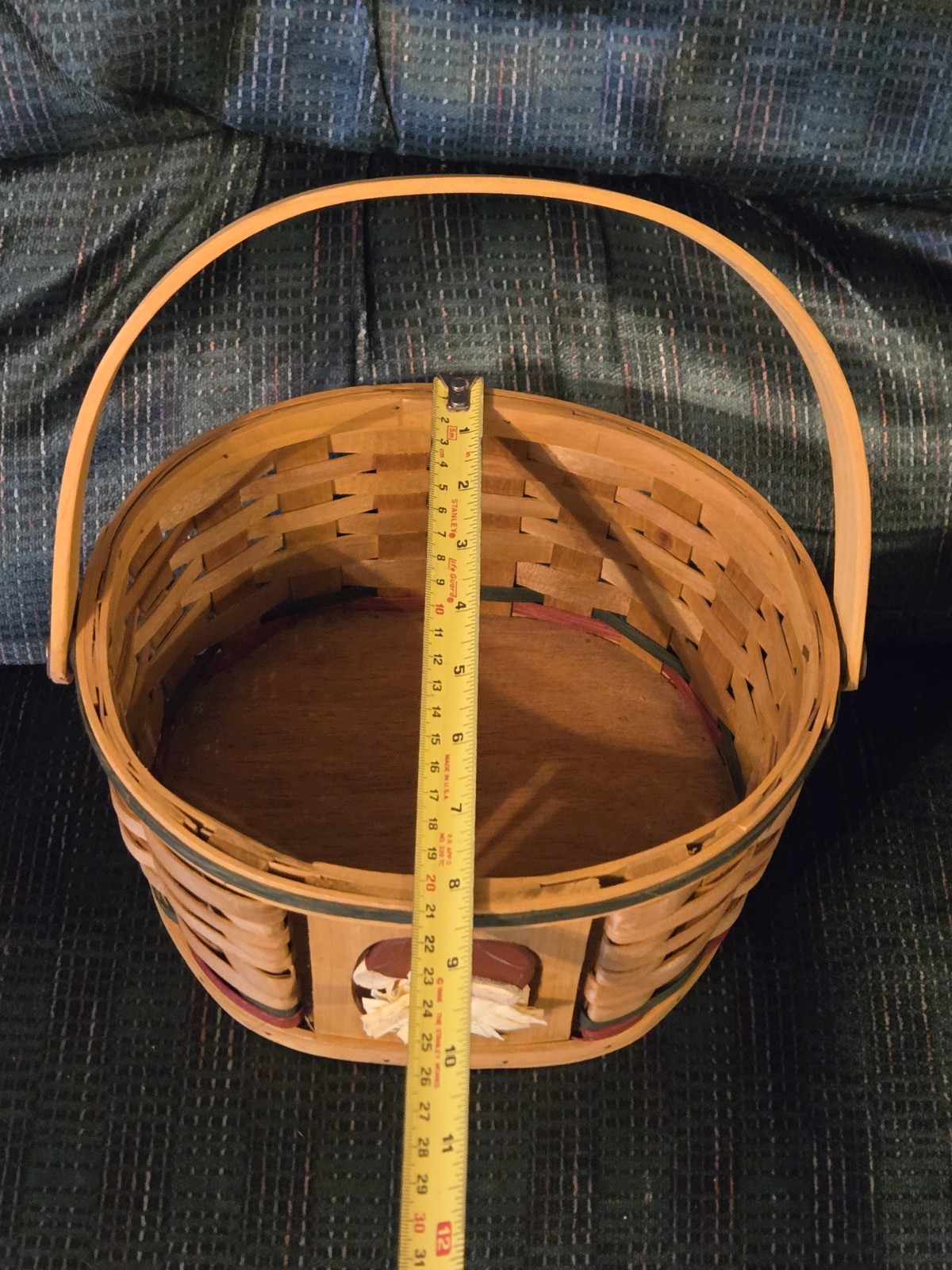 Vtg. Santa Claus Basket