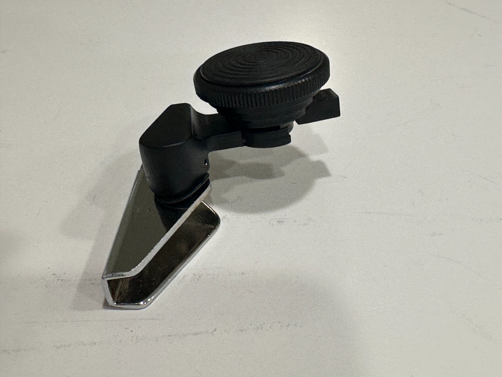 Pair VW Bug Beetle Bus T2 Black Left & Right Vent Wing Window Latch Lock 68-77