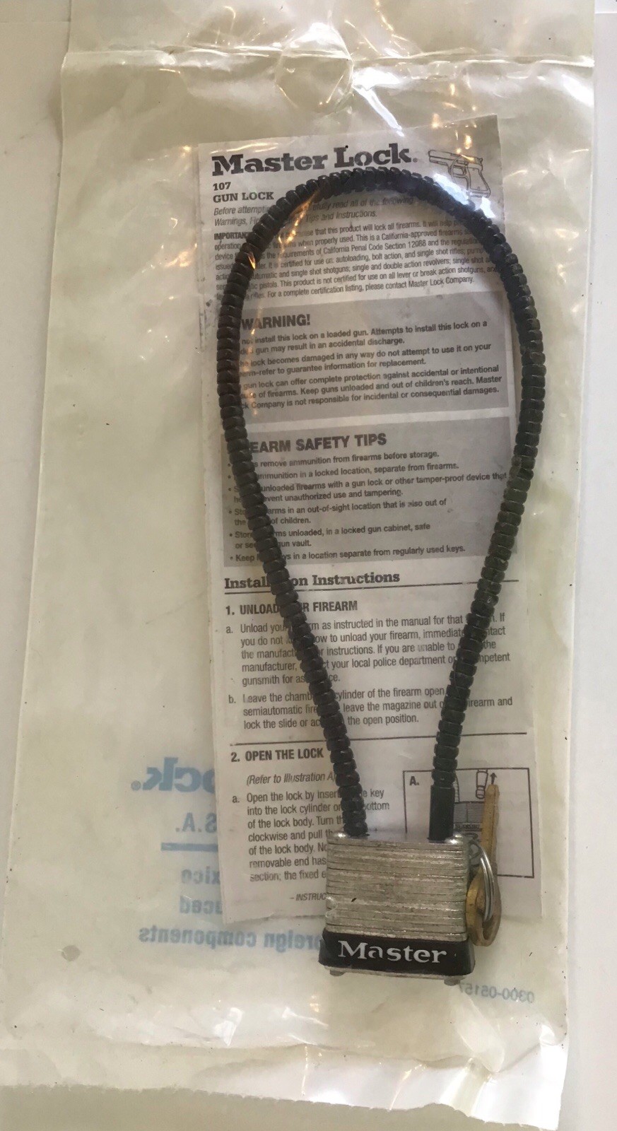 NEW Master Lock Gun Lock 107 With 2 Keys Steel Gunlock and Coated Cable Black