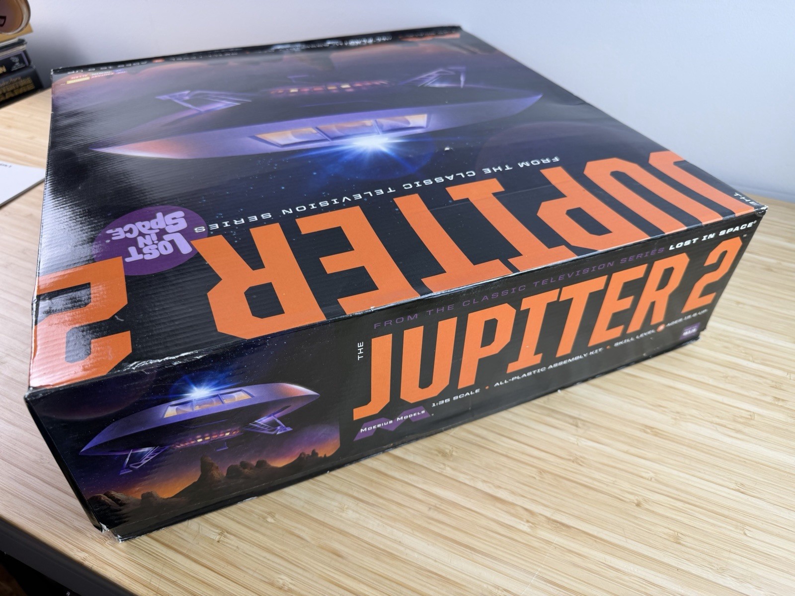 Lost In Space Jupiter 2 Model Kit #913 Moebius Models 1:35 SCALE ~NEW in BOX