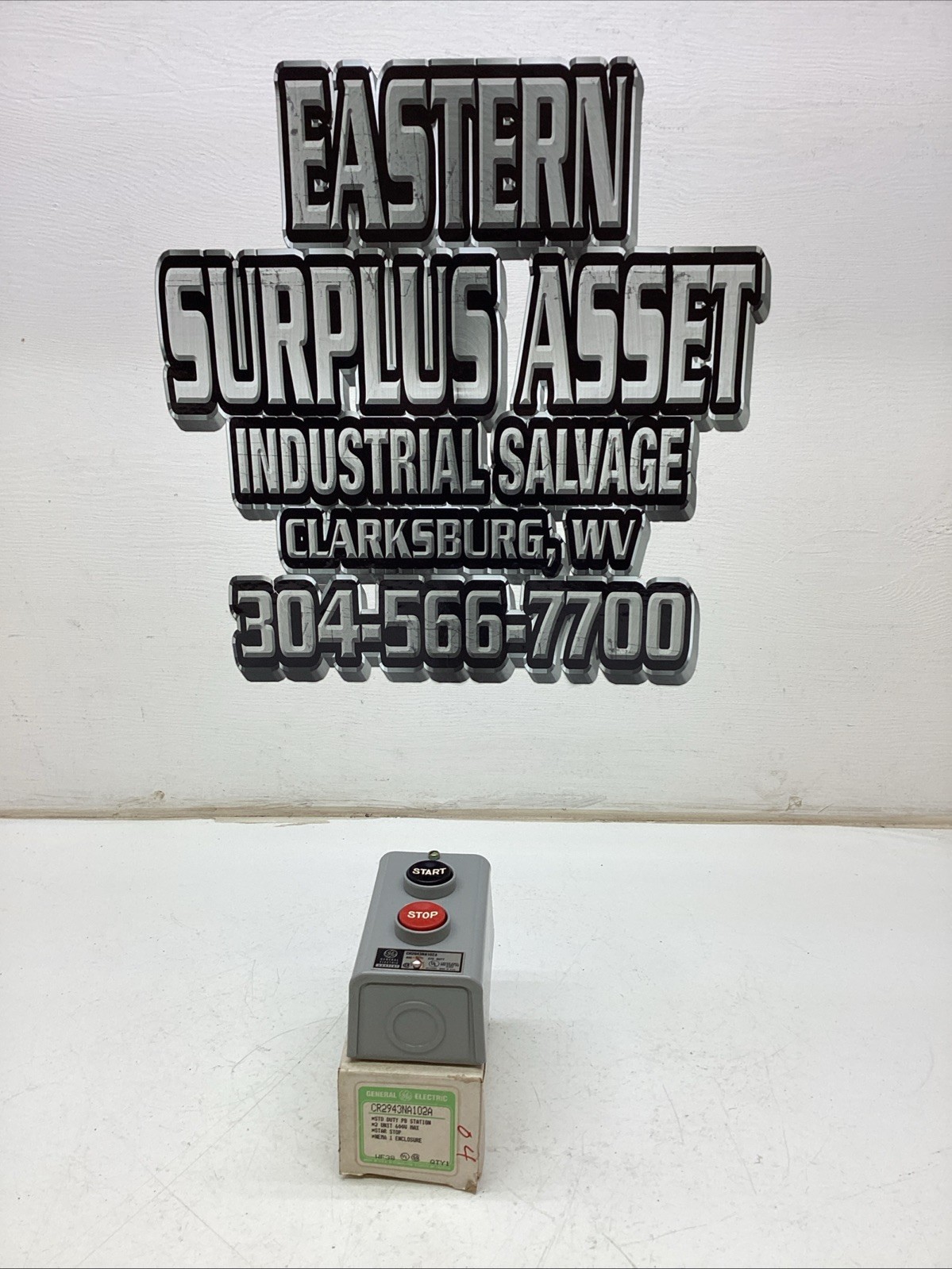 General Electric Push Button Station CR2943NA102A NIB