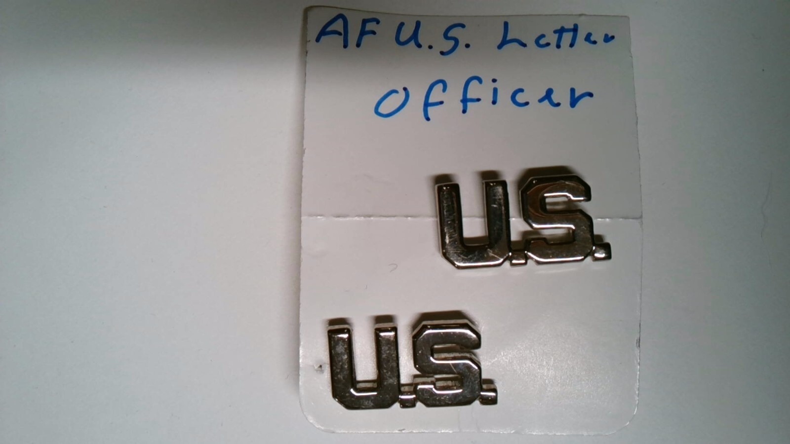 MILITARY INSIGNIA SILVER COLOR PIN ON COLLAR SET OF 2 US OFFICER PLAIN NO DISC