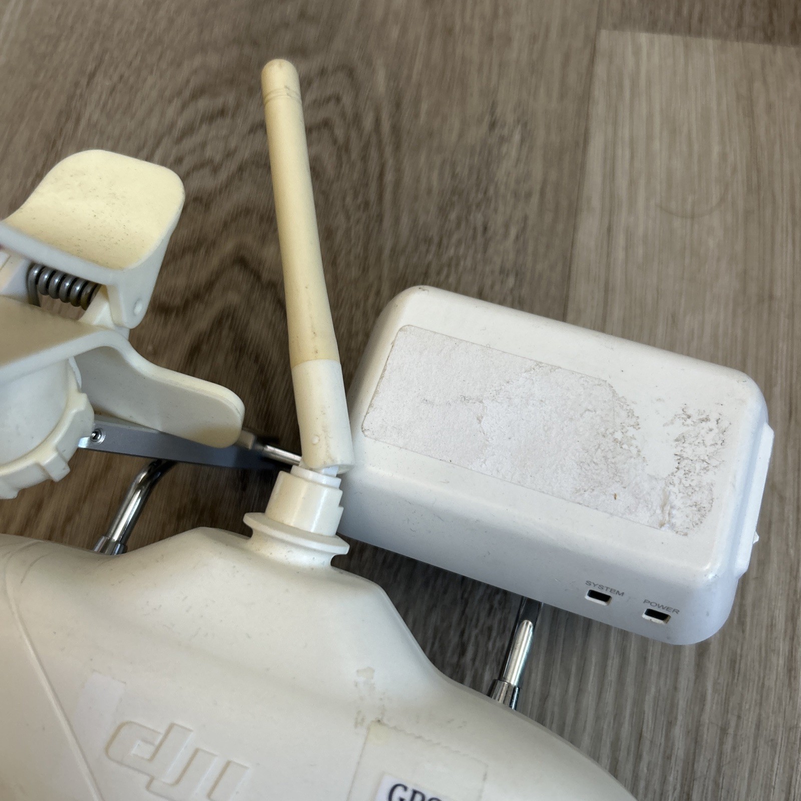 DJI Phantom 2 Standard Remote Controller PVT581 w/ Range Extender Tested Working