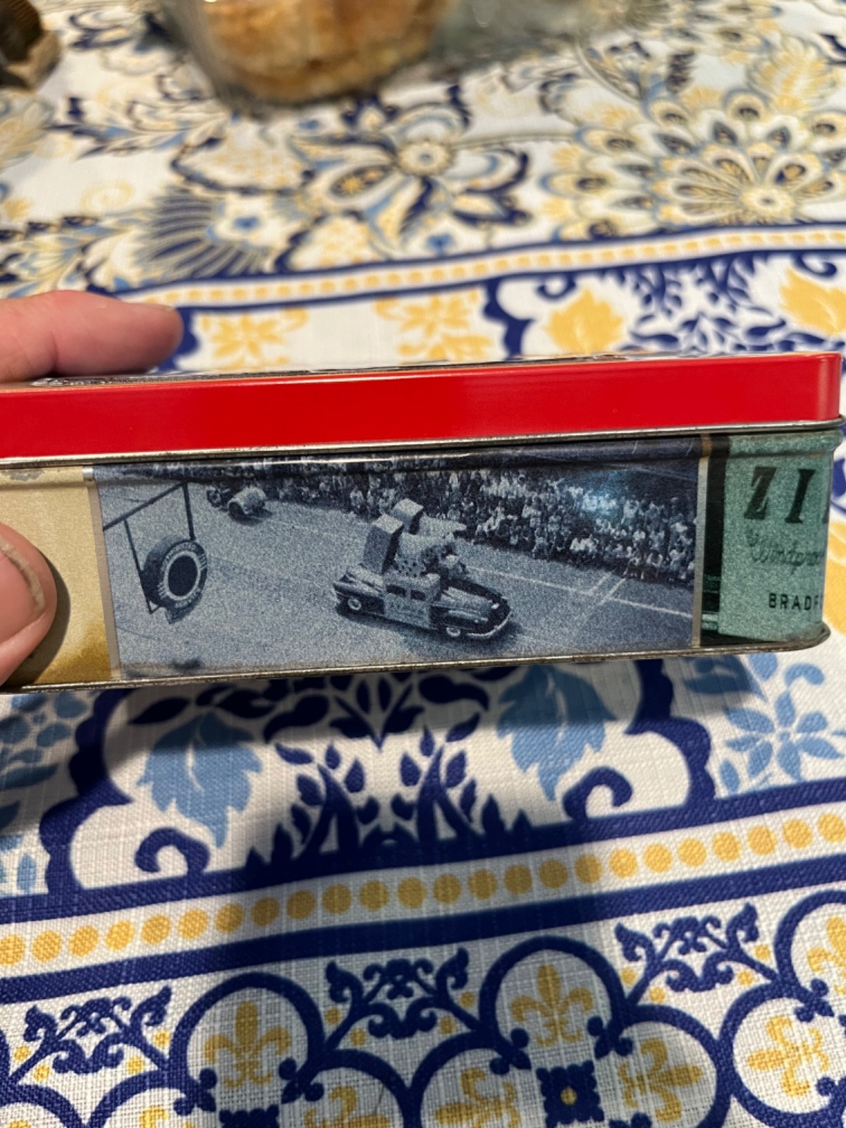 Zippo Lighter Tin- empty