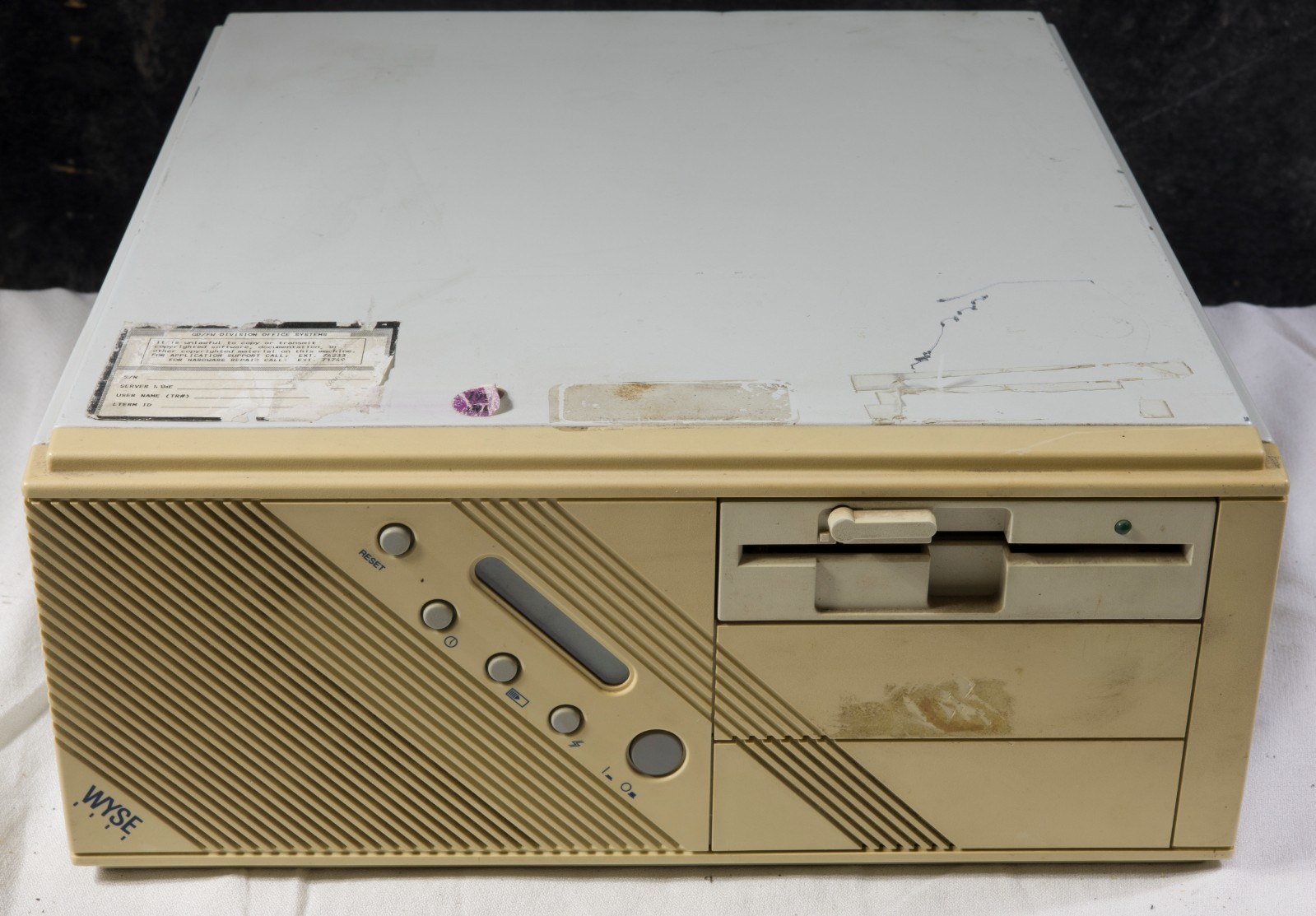 Vintage Wyse PC WY2112-01 286 12MHz tested to power on 0397