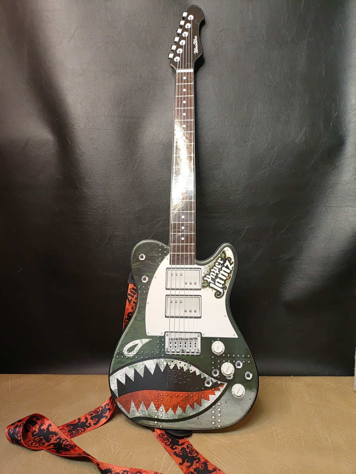 PAPER JAMZ Guitars Series 1 Wow Wee Instant Rock Star.  with Strap.