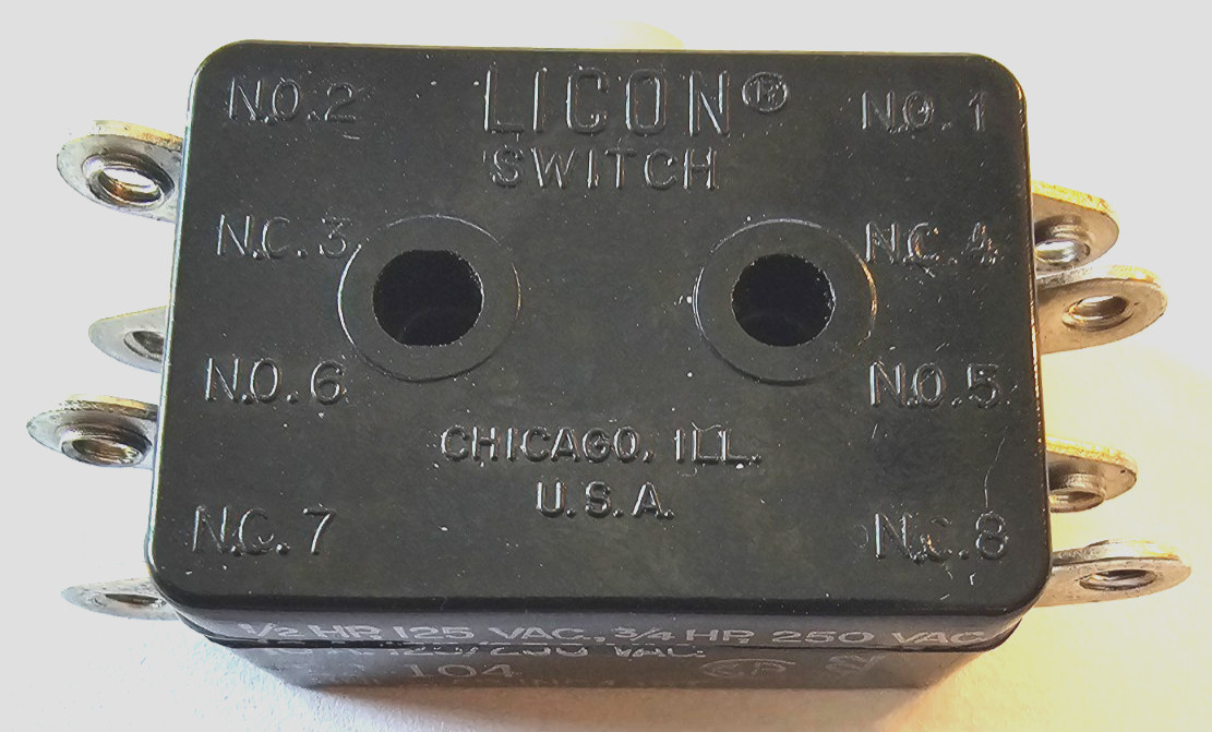 LICON SWITCH 22-104