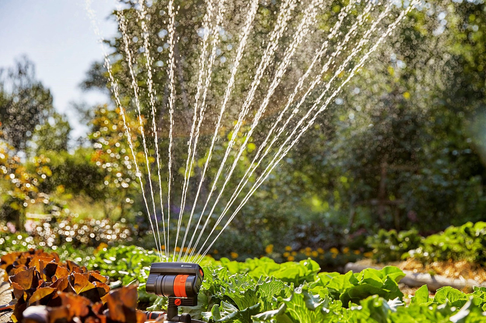 Gardena (69-84BZMX) ZoomMaxx Adjustable Sprinkler with Built in Timer Weighte...