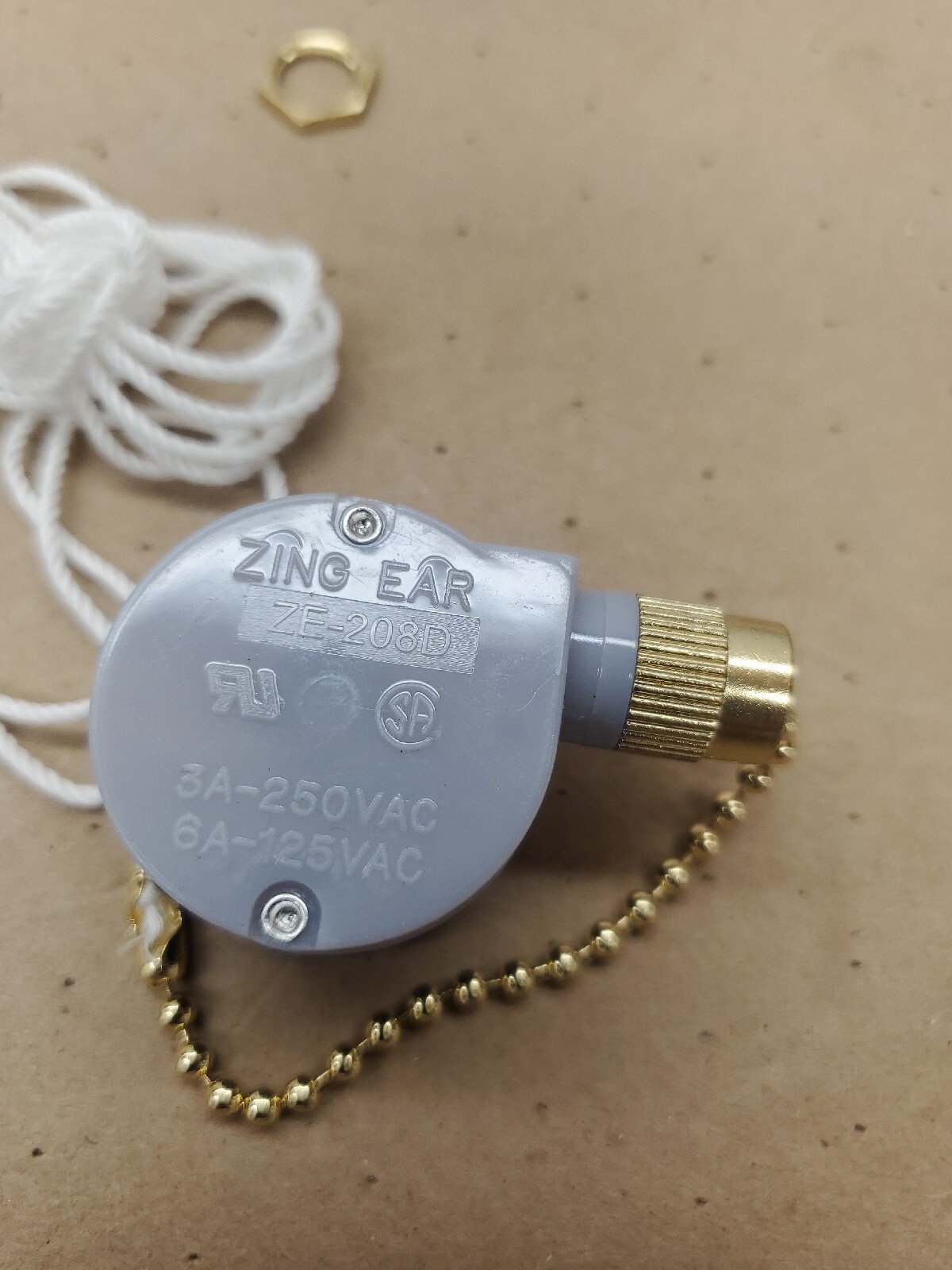 Satco 95/147 6 Amp 1-Pole 3 Speed Fan Switch Pull Chain + Cotton String 336009