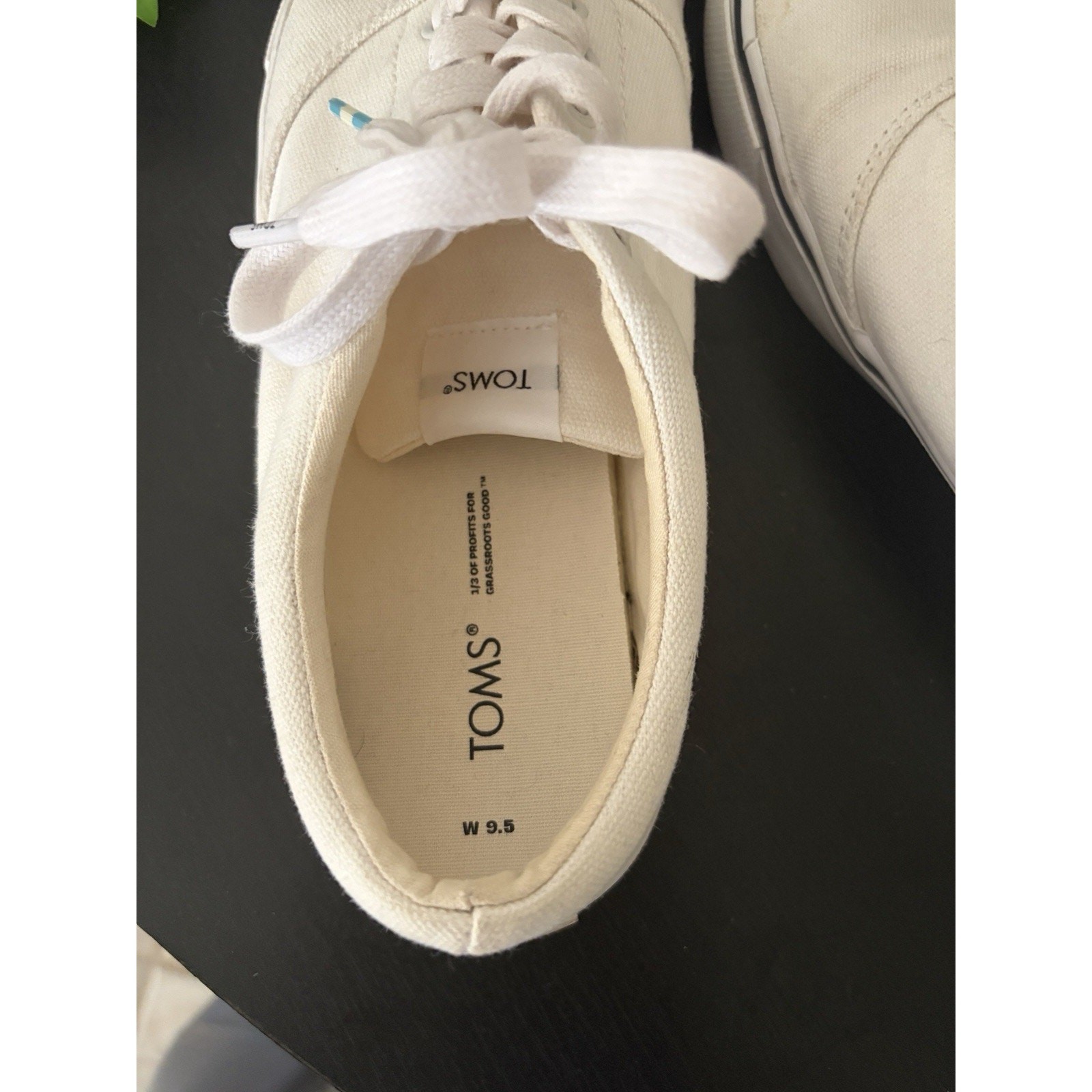 Tom’s - Alex Sneaker Women’s 9 1/2