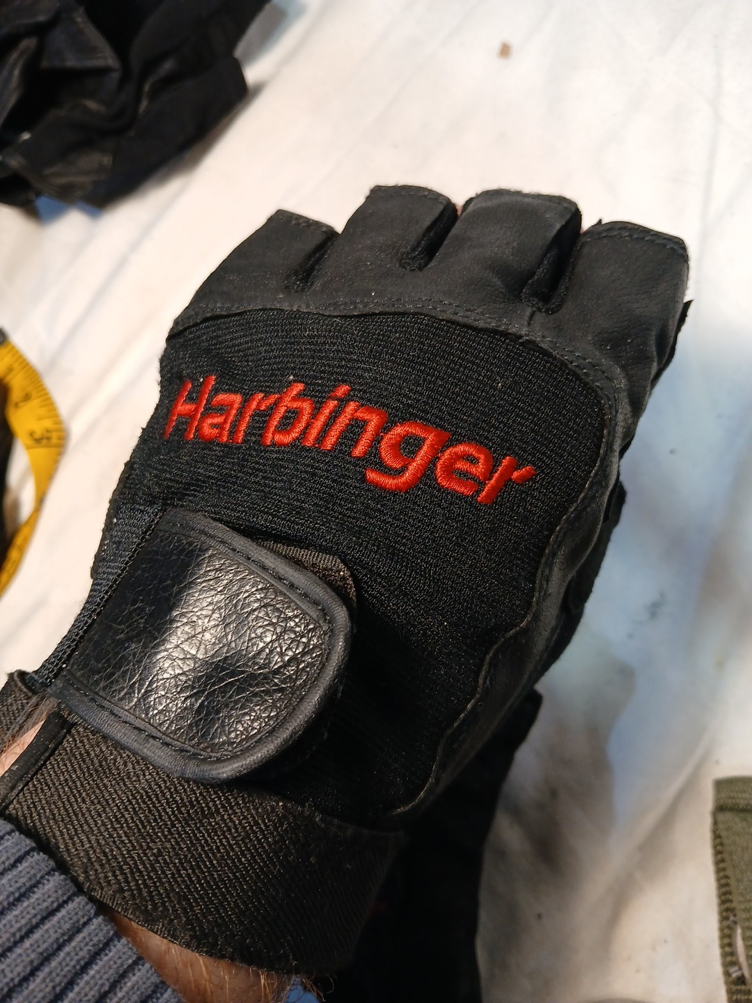 Vintage Harbinger Pro WristWrap Gloves - Workout Gloves - Fitness Gloves - XL