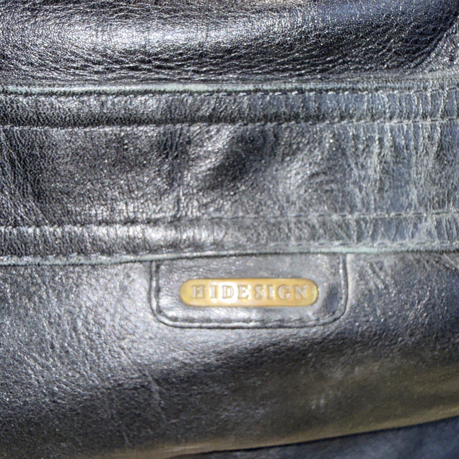 Hidedesign Leather Duffel Bag Black Weekender Shoulder Strap Compartments India