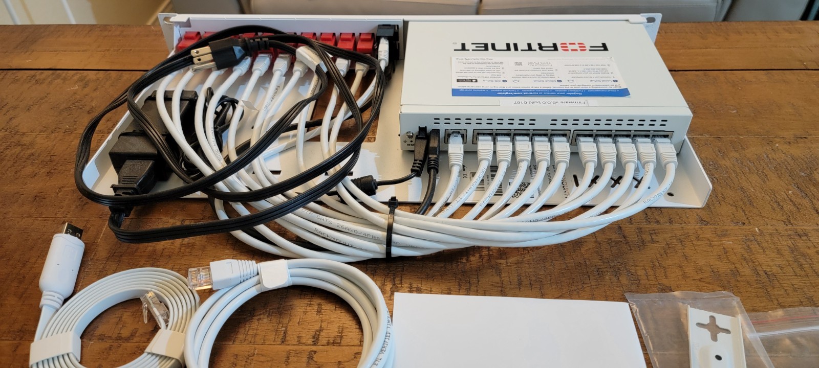 Fortinet FortiGate 60F FG-60F Firewall + Rackmount.IT RM-FR-T10 Bundle